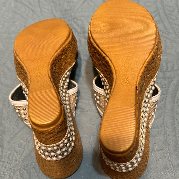 Onex Women's Wedge Heel Sandal Size 6 - Picture 7 of 8